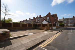 Photo 26- click for photo gallery